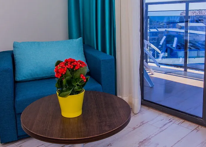 Smartline Meridian Hotel Slantschew brjag