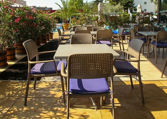 Smartline Meridian 4* Slantschew brjag