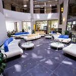 فندق Smartline Meridian 4*