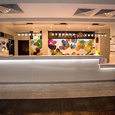 فندق Smartline Meridian 4*