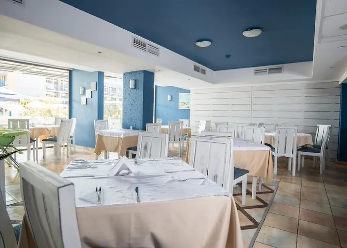 Отель Smartline Meridian 4*