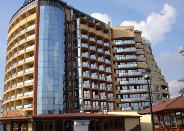 Отель Smartline Meridian