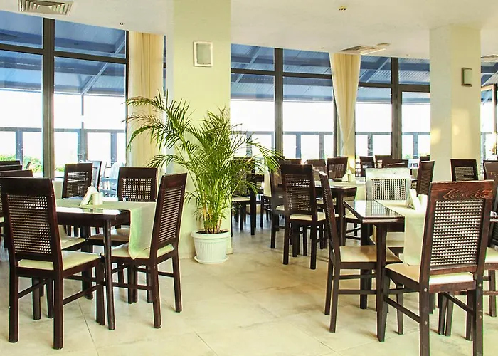 Отель Smartline Meridian 4*