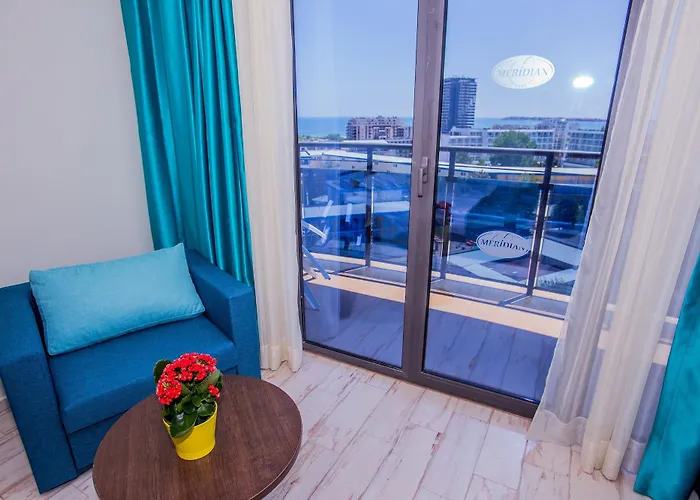 Хотел Smartline Meridian 4*