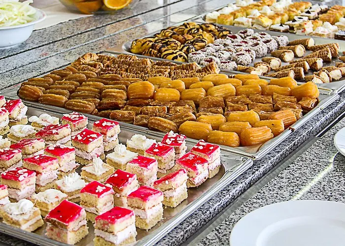 Smartline Meridian Хотел 4*